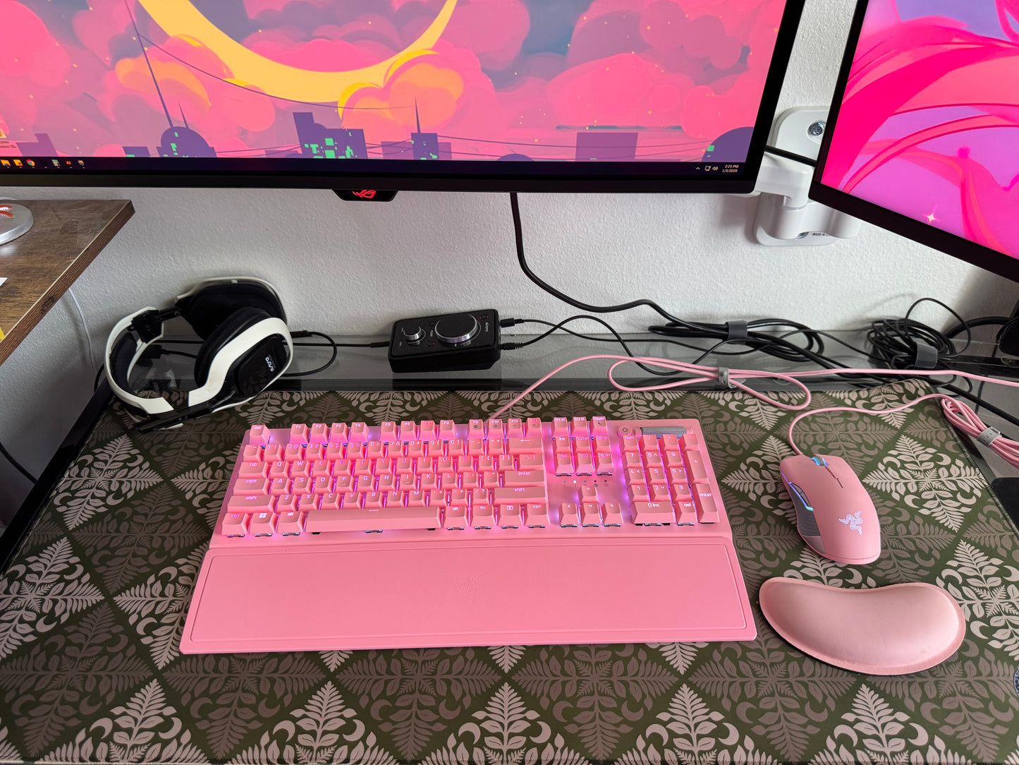 XL Desk Mat Olive Fern Quilt