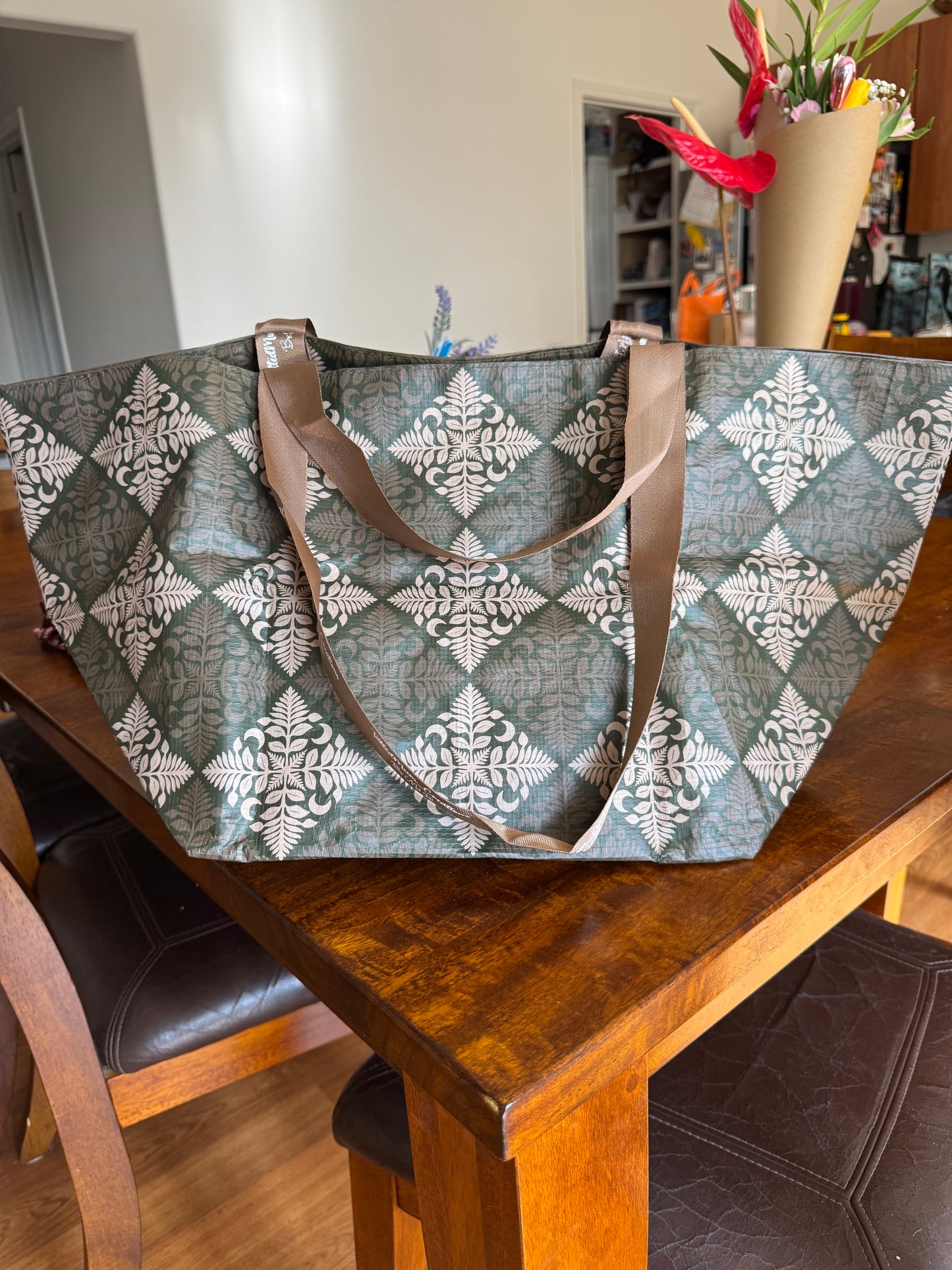 Bebeh Bag Olive Green Fern Quilt