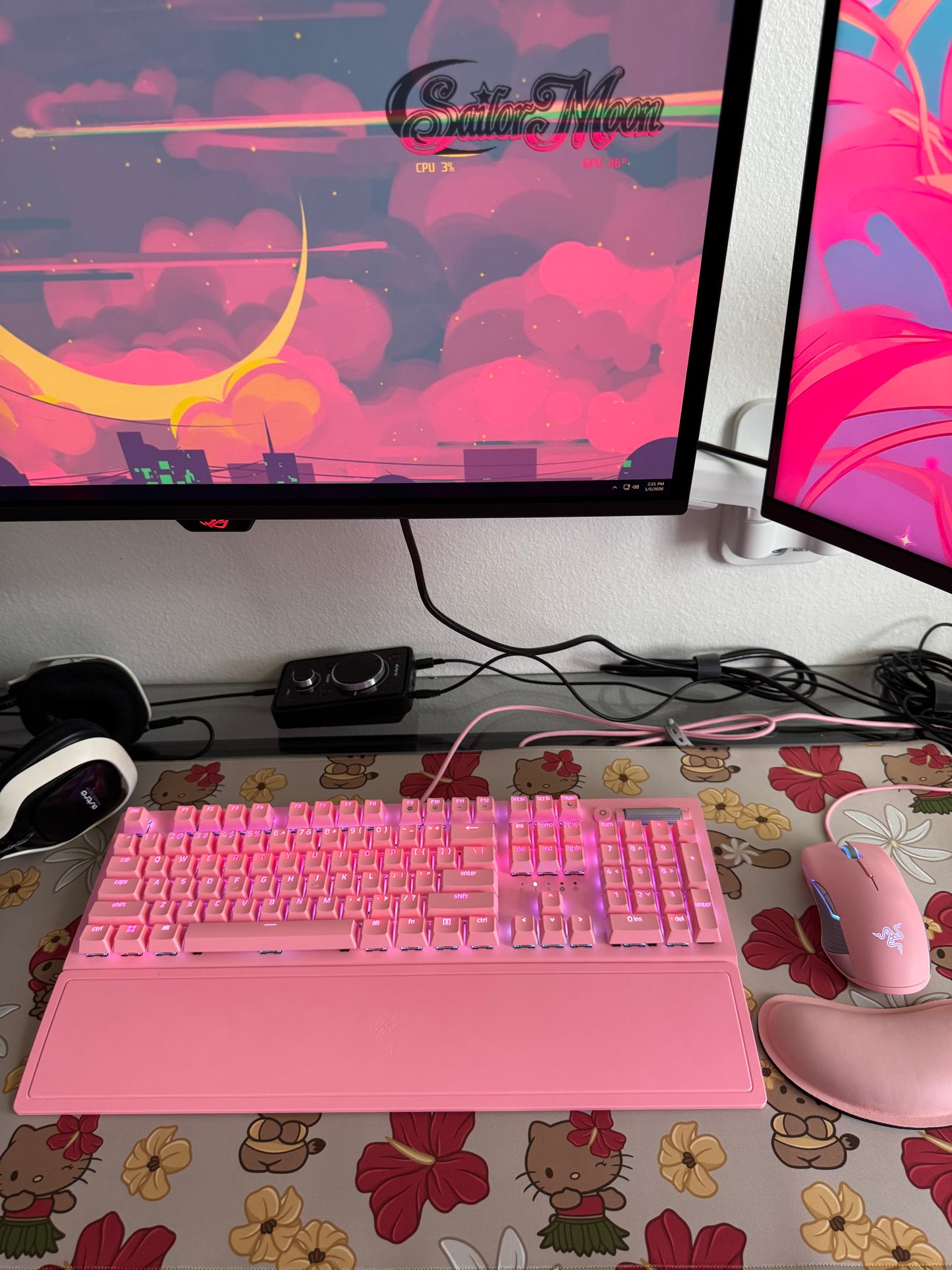 XL Desk Mat Tan Sanrio
