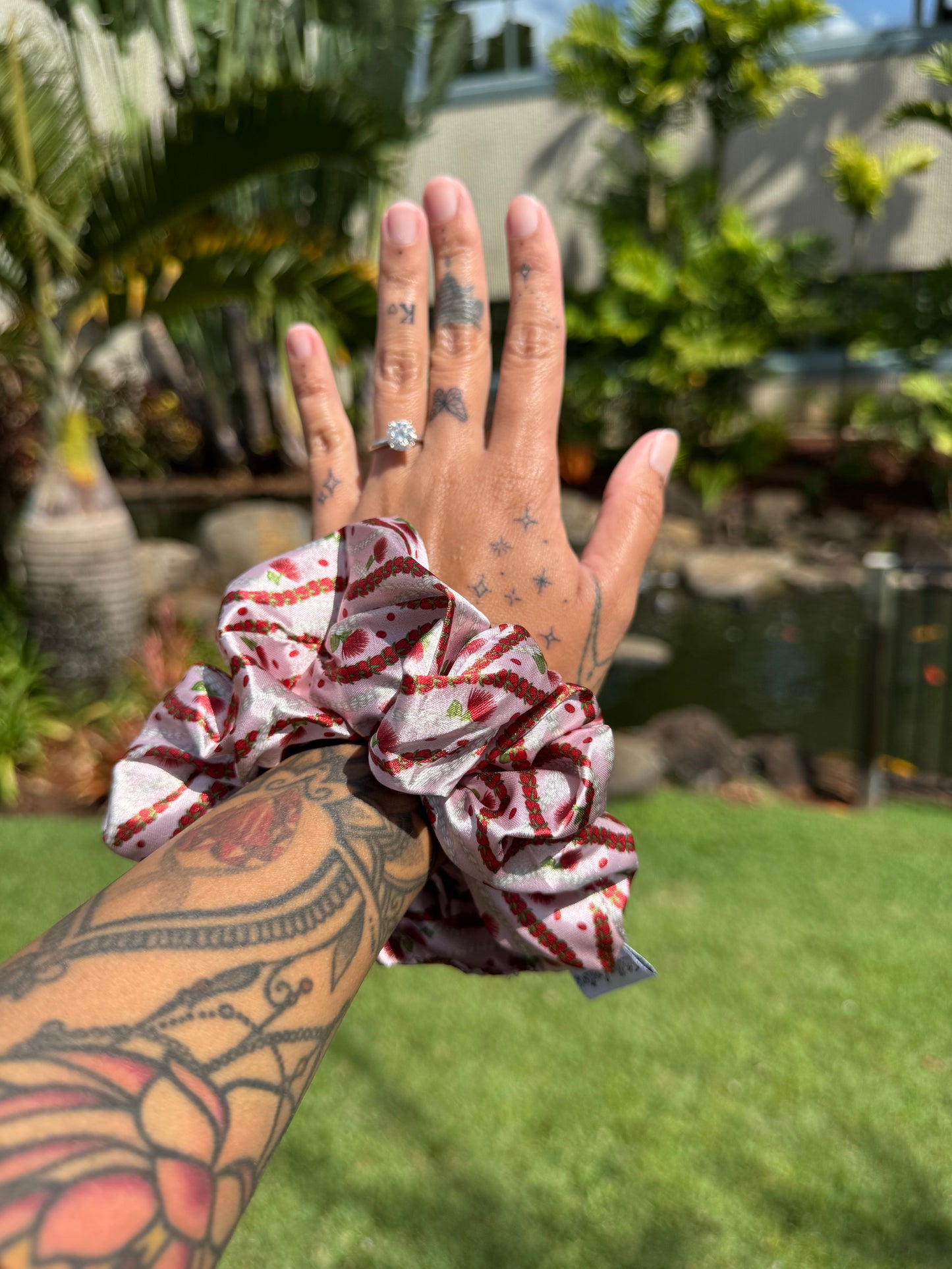 XL Silky Scrunchies