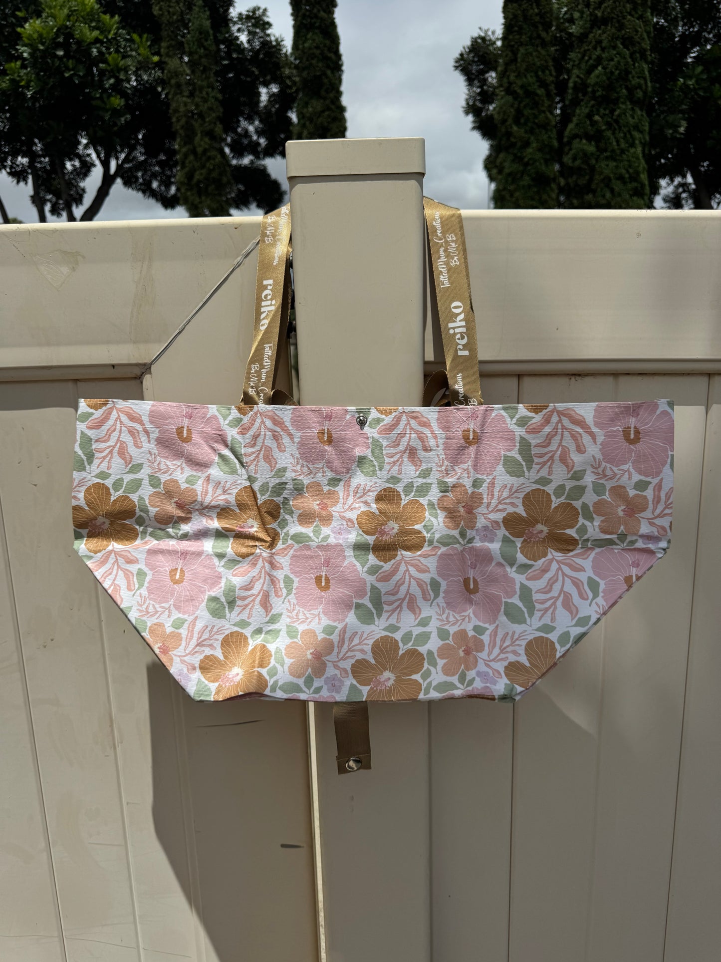 Bebeh Bag Hibiscus Collab with Shop.Reiko