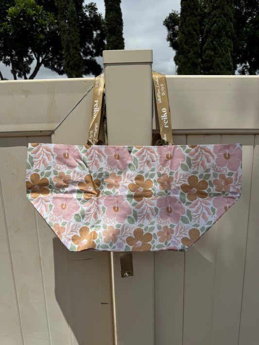 Bebeh Bag Hibiscus Collab with Shop.Reiko