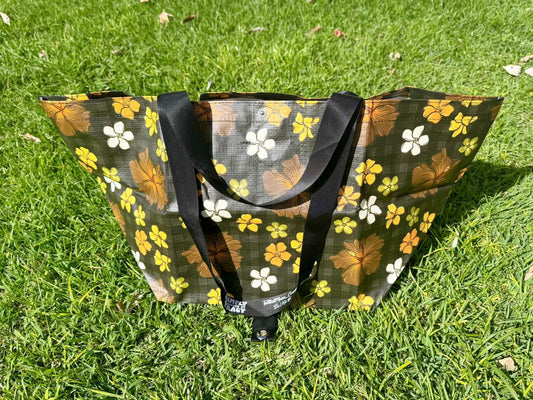 Bebeh Bag Hibiscus Collab with SDBT